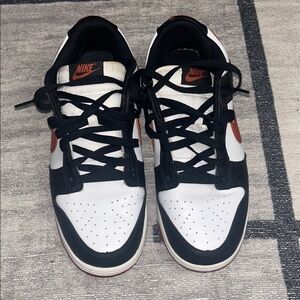 Nike Black and White Sneakers